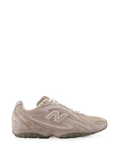 New Balance 204l Suede Low Top Sneakers With Serrated Sole In Brown