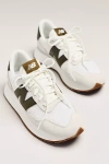 New Balance 237 Sneakers In Green