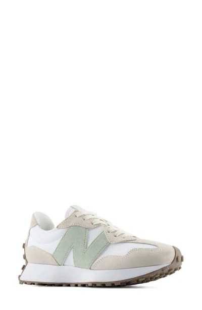 New Balance 327 Sneaker In Multi