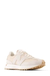 New Balance 327 Sneaker In White