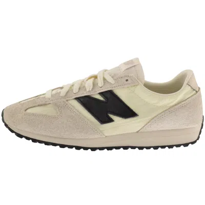 New Balance 471 Trainers Cream In Neutral