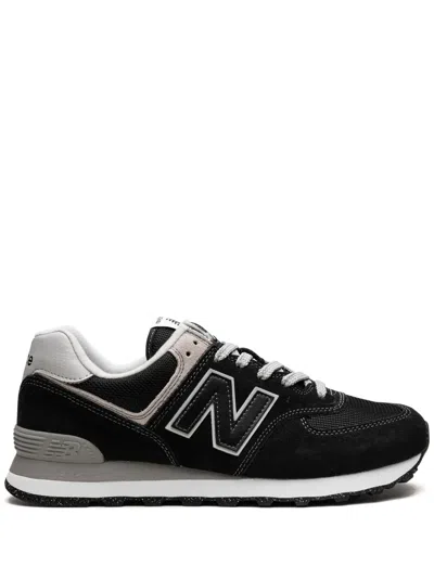 New Balance Panel-detail Logo Patch Sneakers In Black
