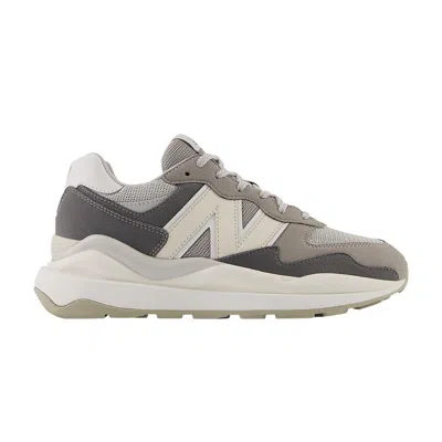 Pre-owned New Balance 57/40 Big Kid Wide 'castlerock Moonbeam' | Grey | Kid's Size 6