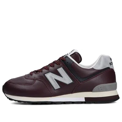 New Balance 574series V2 Low-top Red In Brown