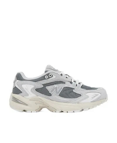 New Balance 725v1 Low-top Casual Sneakers In Gray
