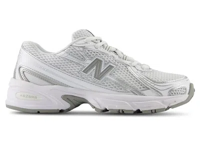 Pre-owned New Balance 740 Sneakers In White/silver Metallic