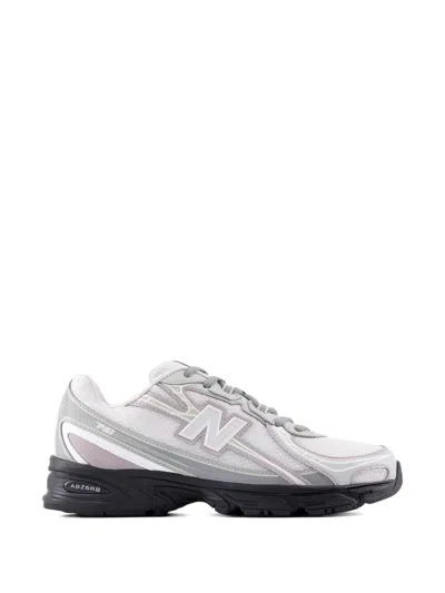 New Balance 740 Sneakers Mit Logo In Gray