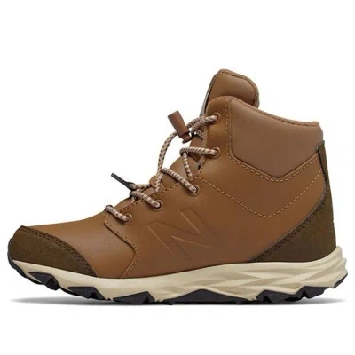New Balance 800 Series Of Tan Kid In Brown