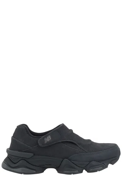 New Balance Gray 8040 Sneakers In Black