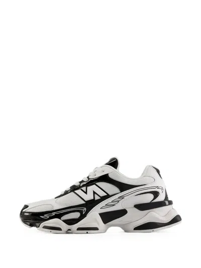 New Balance 9060r Panelled Sneakers In White