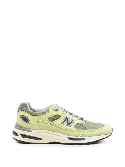 New Balance 991 Logo-detail Sneakers In Green
