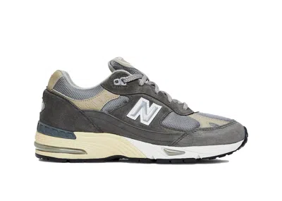 Pre-owned New Balance 991 Miuk 40th Anniversary (women's) Sneakers In Grey/off White