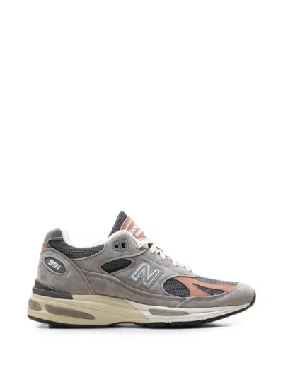 New Balance 991v2 Lace-up Sneakers In Gray