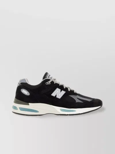 New Balance 991v2 Sneakers With Mesh Panels And Reflective Accents In Black