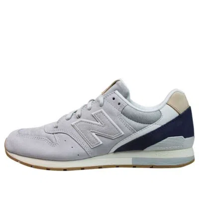 New Balance 996