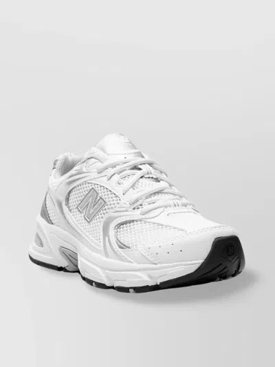 New Balance Almond Toe Mesh Panelled Sneakers In Weiss