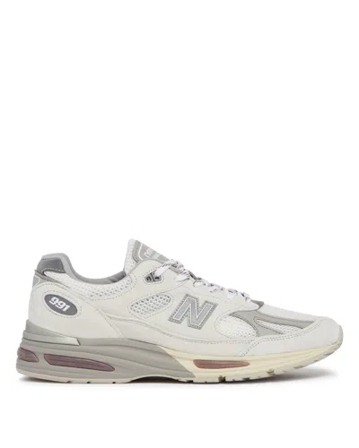 New Balance Beige Made In Uk 991v2 Sneakers In Metallic