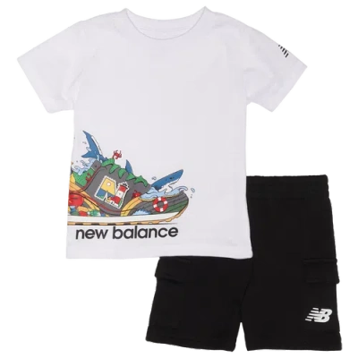 NEW BALANCE BOYS INFANT NEW BALANCE NEW BALANCE 574 SHARK T-SHIRT AND CARGO SHORTS SET