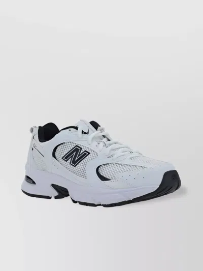 New Balance Casual Sneakers Mesh Panels In White