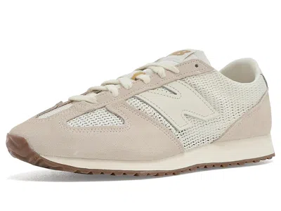 New Balance Classics 471 Athletic Shoes Beige/white: Us Men's 7 - Women's 8.5 Medium, Suede/textile
