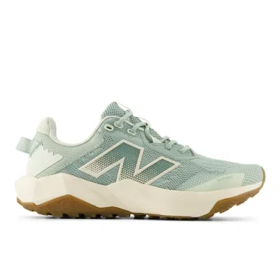 New Balance Damen Dynasoft Nitrel V6 In Grün/beige, Textil, Grösse 40.5 In Green