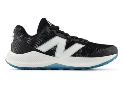 Pre-owned New Balance Dynasoft 4040v7 Turftrainer Sneakers In Black/optic White