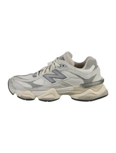 Pre-owned New Balance Embroidered Accent Athletic Sneakers In Grey/white