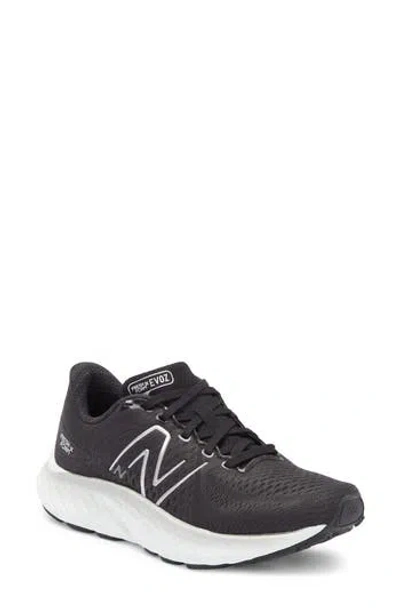 New Balance Evoz Running Shoe In Black/silver Metallic