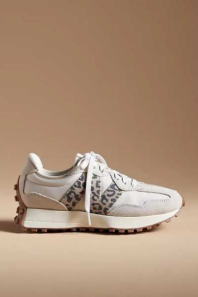 New Balance Exclusive 327 Sneakers In White
