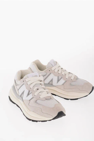 New Balance Fabric And Suede Moyen Low-top Sneakers In Neutral