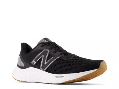 New Balance Fresh Foam Arishi V4 Running Shoe In Black