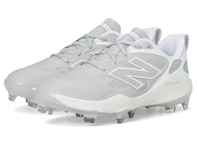 New Balance Fresh Foam Velov4 Molded Softball Cleats In Gray