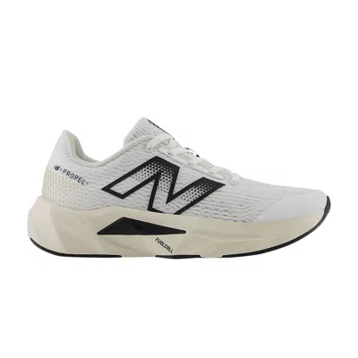 Pre-owned New Balance Fuelcell Propel V5 Big Kid 'white Black' | Kid's Size 7