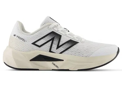 Pre-owned New Balance Fuelcell Propel V5 Sneakers In White/black/linen