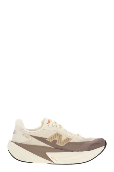 New Balance Fuelcell Rebel V4 - Sneakers In Neutral
