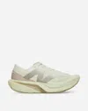 NEW BALANCE FUELCELL REBEL V4 SNEAKERS KHAKI