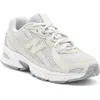 New Balance Gender Inclusive 740 Sneaker