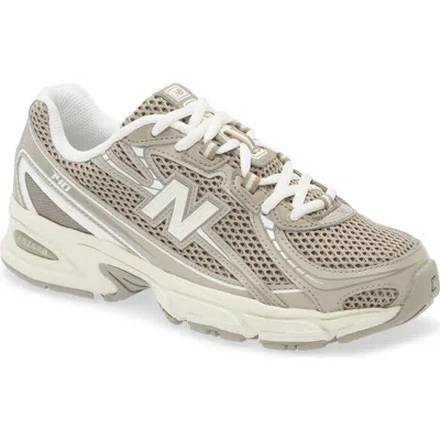 NEW BALANCE NEW BALANCE GENDER INCLUSIVE 740 SNEAKER