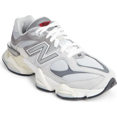New Balance Gender Inclusive 9060 Sneaker