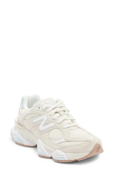 NEW BALANCE NEW BALANCE GENDER INCLUSIVE 9060 SNEAKER