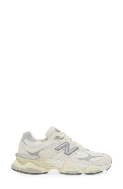 NEW BALANCE NEW BALANCE GENDER INCLUSIVE 9060 SNEAKER