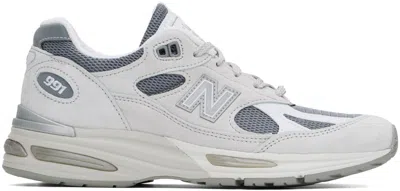 New Balance Gray Made In Uk 991v2 Sneakers In Nimbus Cloud