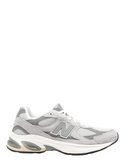 New Balance Grey Suede Mesh Active Sneakers In White