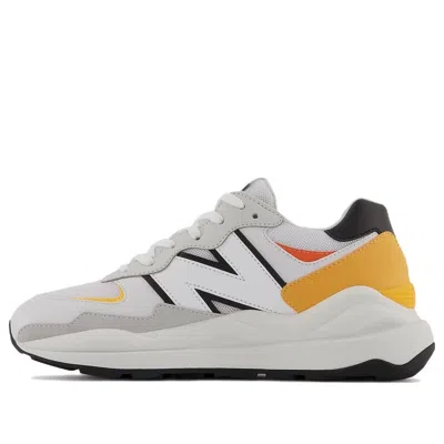 New Balance (gs)  57/40  'summer Fog Peach Glaze' In White