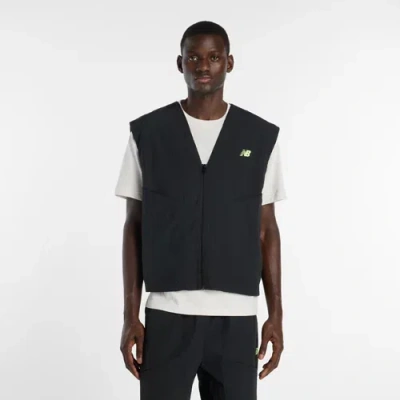 New Balance Herren Castlefield Woven Vest In Schwarz/grün, Polywoven, Grösse Xs In Black