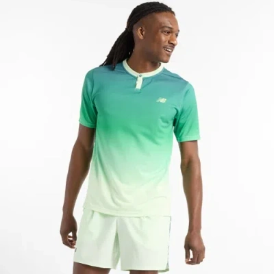 New Balance Herren Printed Tournament Top In Grün, Poly-strick, Grösse M In Multi