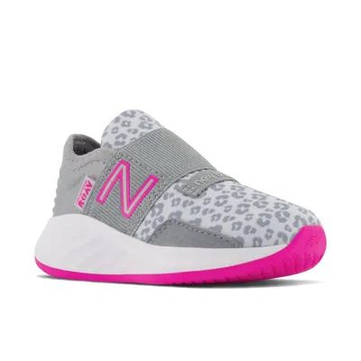 New Balance Kid's Roav Slip-on Sneaker In Moon Dust In Gray