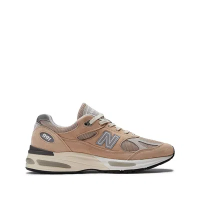 NEW BALANCE LEATHER SNEAKERS