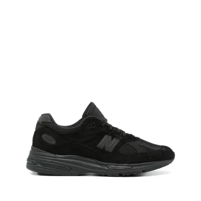 NEW BALANCE LEATHER SNEAKERS