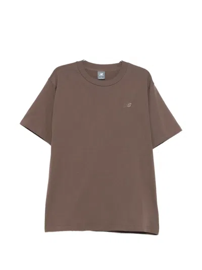 New Balance Logo-detail T-shirt In Brown